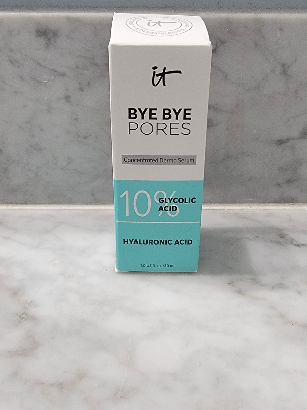 IT Cosmetics Bye Bye Pores 10% Glycolic Acid Face Serum With Hyaluronic ACID NIB